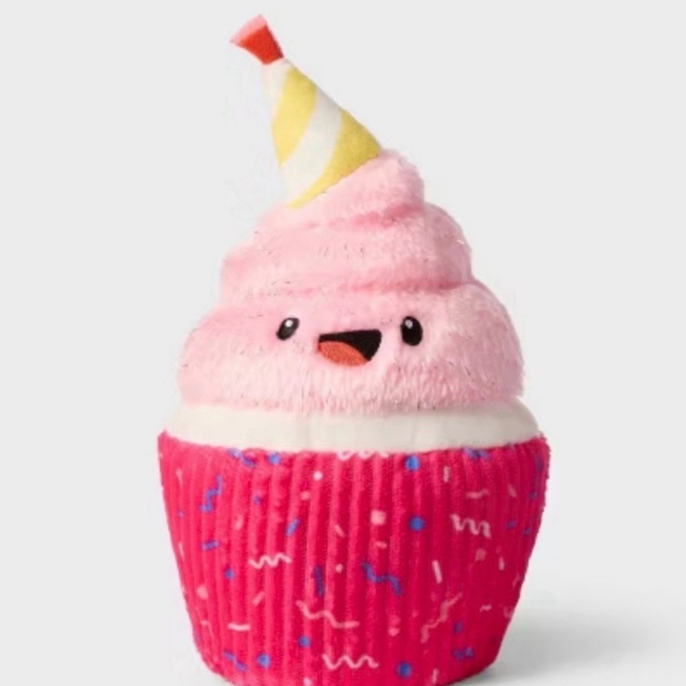 GIGGLESCAPE 7” PINK BIRTHDAY CUPCAKE PLUSH